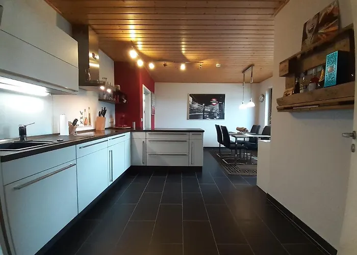 Terrasse Parkplatz Wallbox Nuerburgring * Herresbach